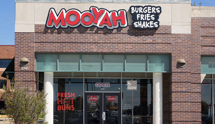 Best Restaurants In Arlington Tx Mooyah Burgers Fries And Shakes Best Restaurants In Arlington Burgers Texas