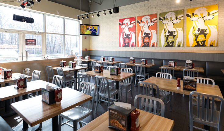 MOOYAH Restaurant Mansfield MA